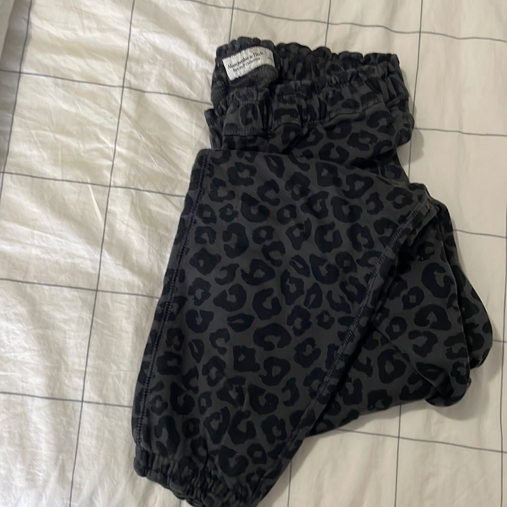 Abercrombie paper bag waist cheetah print jogger